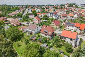 Pohled z dronu. - Prodej domu 116 m², Jindřichův Hradec