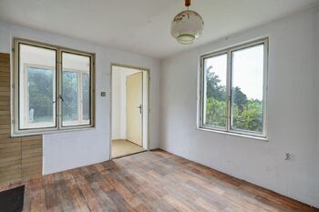 Prodej chaty se zahradou 1028 m2, Dvorska, Brno-Tuřany - Prodej chaty / chalupy 34 m², Brno