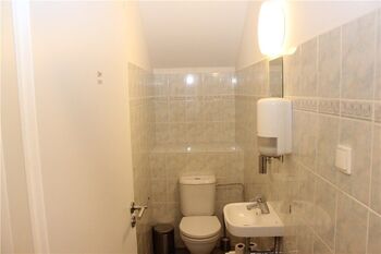 Pronájem obchodních prostor 94 m², Praha 2 - Vinohrady