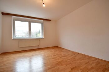 Pronájem bytu 3+1 v osobním vlastnictví 83 m², Hořovice