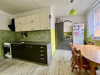 Prodej bytu 3+1 v osobním vlastnictví 65 m², Bílina