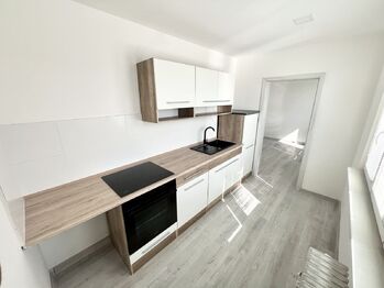 Prodej bytu 2+1 v osobním vlastnictví 52 m², Duchcov