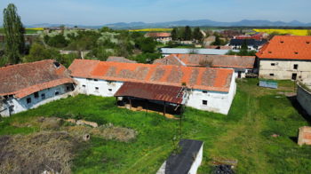 Prodej zemědělského objektu 2500 m², Počedělice