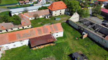 Prodej zemědělského objektu 2500 m², Počedělice