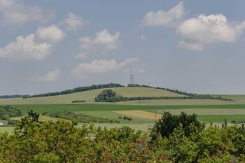 Prodej pozemku 3873 m², Hodějice