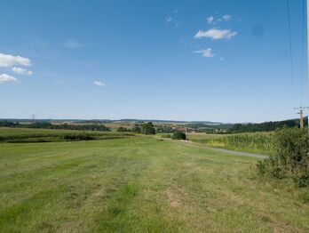 Prodej pozemku 19928 m², Nový Knín