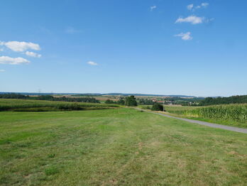 Prodej pozemku 19928 m², Nový Knín