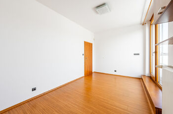 Pronájem bytu 5+kk v osobním vlastnictví 225 m², Praha 5 - Jinonice