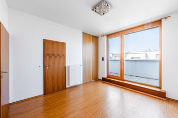 Pronájem bytu 5+kk v osobním vlastnictví 225 m², Praha 5 - Jinonice