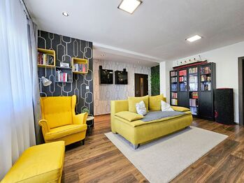 Prodej bytu 4+1 v osobním vlastnictví 85 m², Chrášťany