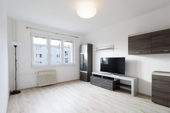 Pronájem bytu 2+1 v družstevním vlastnictví 55 m², Praha 10 - Malešice