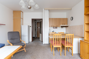 Pronájem bytu 2+kk v družstevním vlastnictví 45 m², Praha 9 - Černý Most