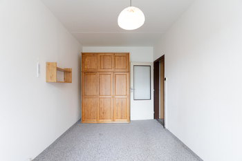 Pronájem bytu 2+kk v družstevním vlastnictví 45 m², Praha 9 - Černý Most