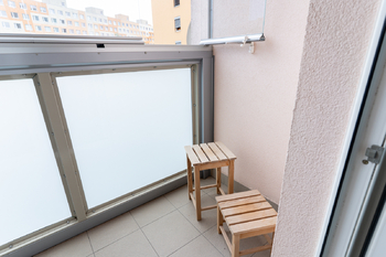 Pronájem bytu 2+kk v družstevním vlastnictví 45 m², Praha 9 - Černý Most