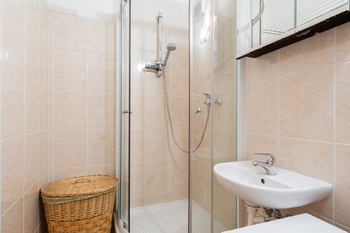 Pronájem bytu 2+kk v družstevním vlastnictví 45 m², Praha 9 - Černý Most