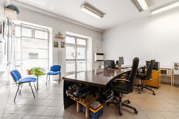 Prodej obchodních prostor 45 m², Praha 9 - Vysočany