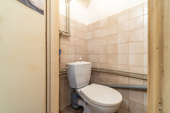 Prodej obchodních prostor 45 m², Praha 9 - Vysočany