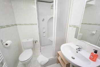 Prodej hotelu 702 m², Světlá pod Ještědem