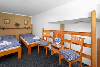 Prodej hotelu 702 m², Světlá pod Ještědem