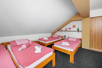 Prodej hotelu 702 m², Světlá pod Ještědem