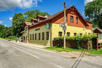 Prodej hotelu 702 m², Světlá pod Ještědem