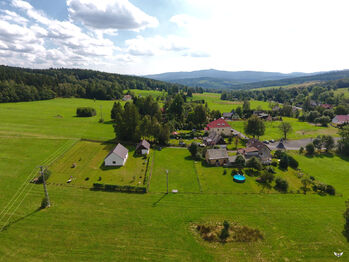 Prodej pozemku 1000 m², Frýdlant