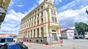 Pronájem obchodních prostor 150 m², Brno