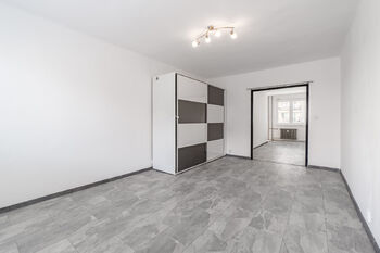 Prodej bytu 2+kk v osobním vlastnictví 58 m², Praha 4 - Háje