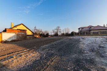 Prodej pozemku 1356 m², Dobřejovice