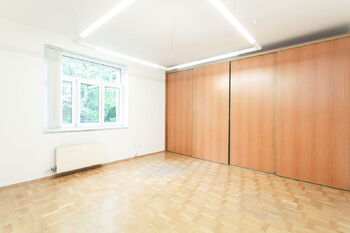 Pronájem kancelářských prostor 105 m², Praha 4 - Krč