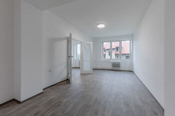 Pronájem bytu 3+1 v osobním vlastnictví 63 m², Litvínov