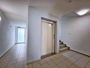 Prodej bytu 1+kk v družstevním vlastnictví 42 m², České Budějovice