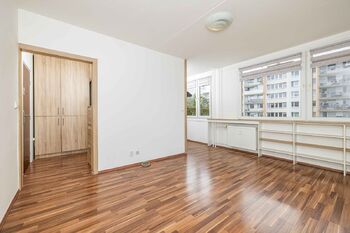 Pronájem bytu 1+kk v osobním vlastnictví 27 m², Most