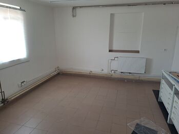 Pronájem skladovacích prostor 210 m², Praha 4 - Kunratice