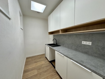 Pronájem kancelářských prostor 163 m², Třebíč