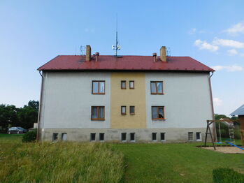 Prodej bytu 1+kk v družstevním vlastnictví 37 m², Křeč