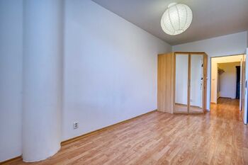 Prodej bytu 2+kk v osobním vlastnictví 57 m², Praha 5 - Hlubočepy