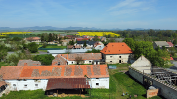 Prodej zemědělského objektu 2500 m², Počedělice