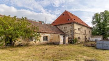 Prodej zemědělského objektu 2500 m², Počedělice