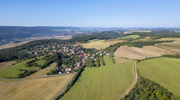 Stavební parcela na prodej - Vonoklasy - Černošice - Praha-západ  - Prodej pozemku 3321 m², Vonoklasy