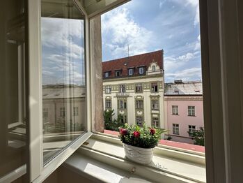 Prodej bytu 2+1 v družstevním vlastnictví 87 m², Praha 8 - Karlín