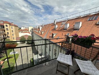 Prodej bytu 2+1 v družstevním vlastnictví 87 m², Praha 8 - Karlín