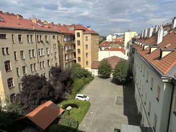 Prodej bytu 2+1 v družstevním vlastnictví 87 m², Praha 8 - Karlín