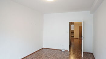 Prodej bytu 2+kk v osobním vlastnictví 55 m², Praha 4 - Podolí