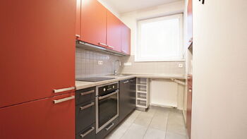 Prodej bytu 2+kk v osobním vlastnictví 55 m², Praha 4 - Podolí