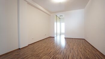 Prodej bytu 2+kk v osobním vlastnictví 55 m², Praha 4 - Podolí