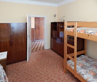 Pokoj 1 - Prodej domu 94 m², Kryry