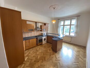 Pronájem bytu 2+kk v osobním vlastnictví 38 m², Praha 6 - Břevnov