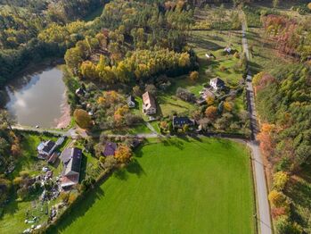 Prodej pozemku 800 m², Načešice