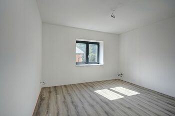 ložnice - Prodej domu 90 m², Černá Hora